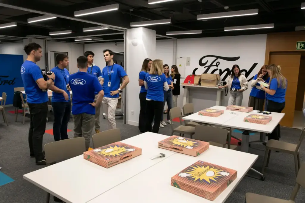 Semana de acción social de Ford España: bicis adaptadas, kits para niños hospitalizados y una ola de solidaridad en Madrid y Valencia 7 Motor16 2026 FORD SEMANA DEL VOLUNTARIADO3 Motor16