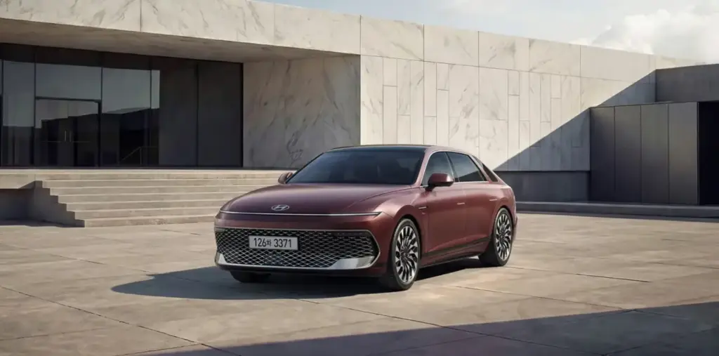 Hyundai solo podía celebrar los 40 años del Grandeur de la mejor manera posible 6 Motor16 2026 Hyundai Grandeur Corea 2 1 Motor16