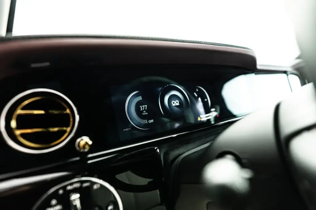 Rolls-Royce Cullinan Series II: El SUV acorazado más lujoso del mundo 18 Motor16 2026 Inkas Rolls Royce Cullinan Blindado 15 Motor16