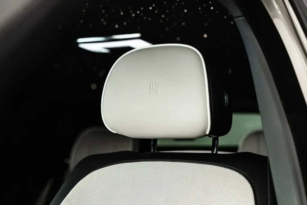 Rolls-Royce Cullinan Series II: El SUV acorazado más lujoso del mundo 26 Motor16 2026 Inkas Rolls Royce Cullinan Blindado 22 Motor16