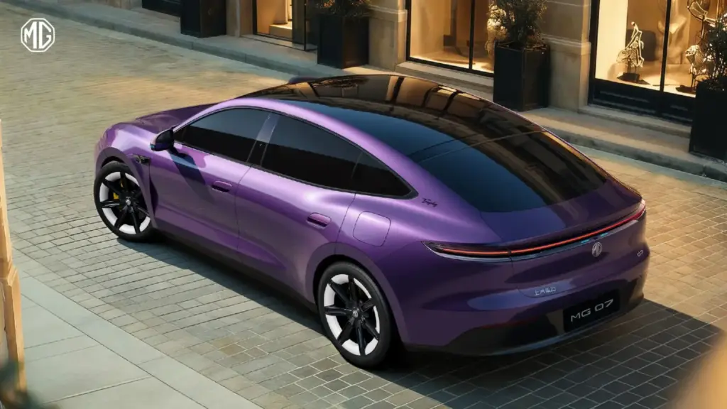 El Porsche Taycan de MG ya está listo: Se llama MG 07 y cuesta solo 25.000 euros 2 Motor16 2026 MG 07. Imagen trasera.