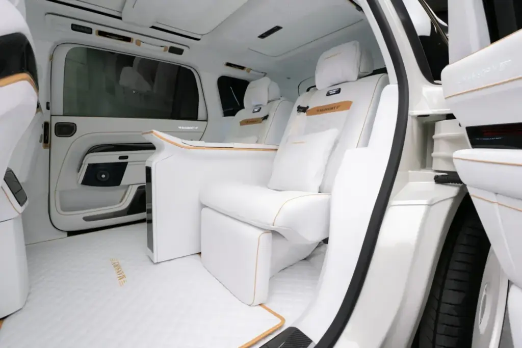 2026 Mansory Zeekr 9X 14 Motor16