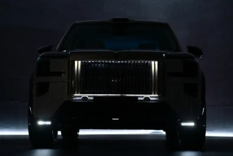 El día que Mansory le puso los cuernos a Rolls-Royce con un majestuoso SUV chino