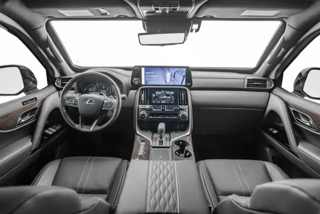 Un Lexus LX 'del montón' parece. Un auténtico búnker con ruedas, es 13 Motor16 2026 Miami Armored Lexus LX 700h 18 Motor16