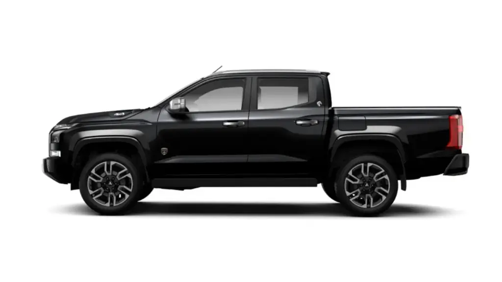 Mitsubishi se marca un pick-up para granjeros de postín y con 62.380 euros de presupuesto 16 Motor16 2026 Mitsubishi Triton Terra 11 Motor16