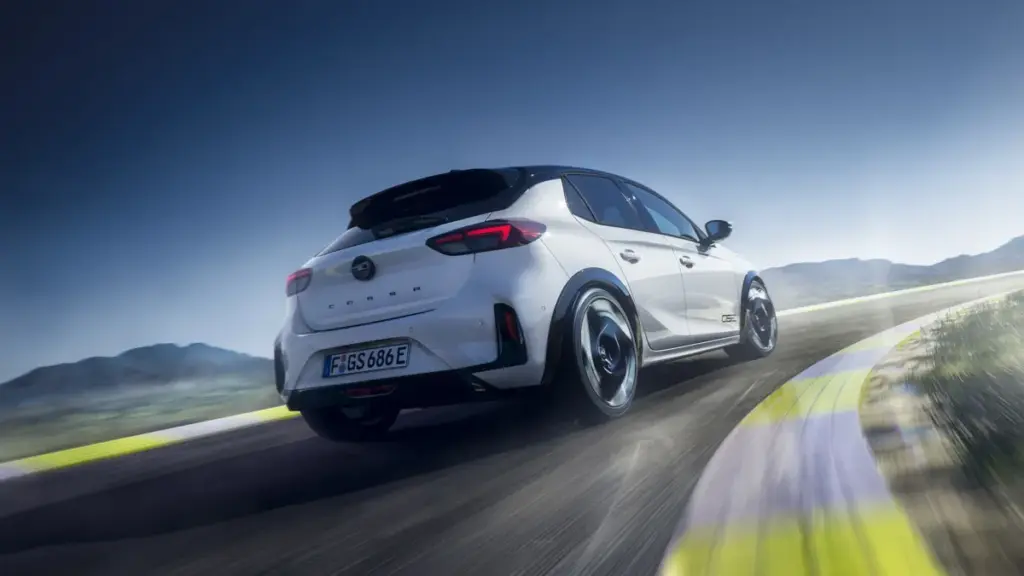 2026 Opel Corsa GSE 2 Motor16