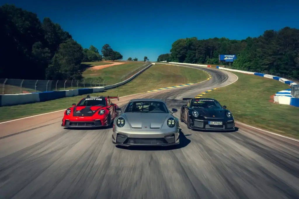 El Porsche 911 vuelve a demostrar quien es el mandamás en Road Atlanta... 7 años después 22 Motor16 2026 Porsche 911 Record Road Atlanta 22 Motor16
