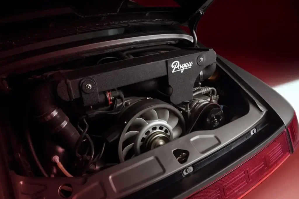 El restomod perfecto de un Porsche 964 existe y lo fabrica Pogea Racing en Friedrichshafen 1 Motor16 2026 Porsche 964 Pogea Racing PR964. Imagen motor.