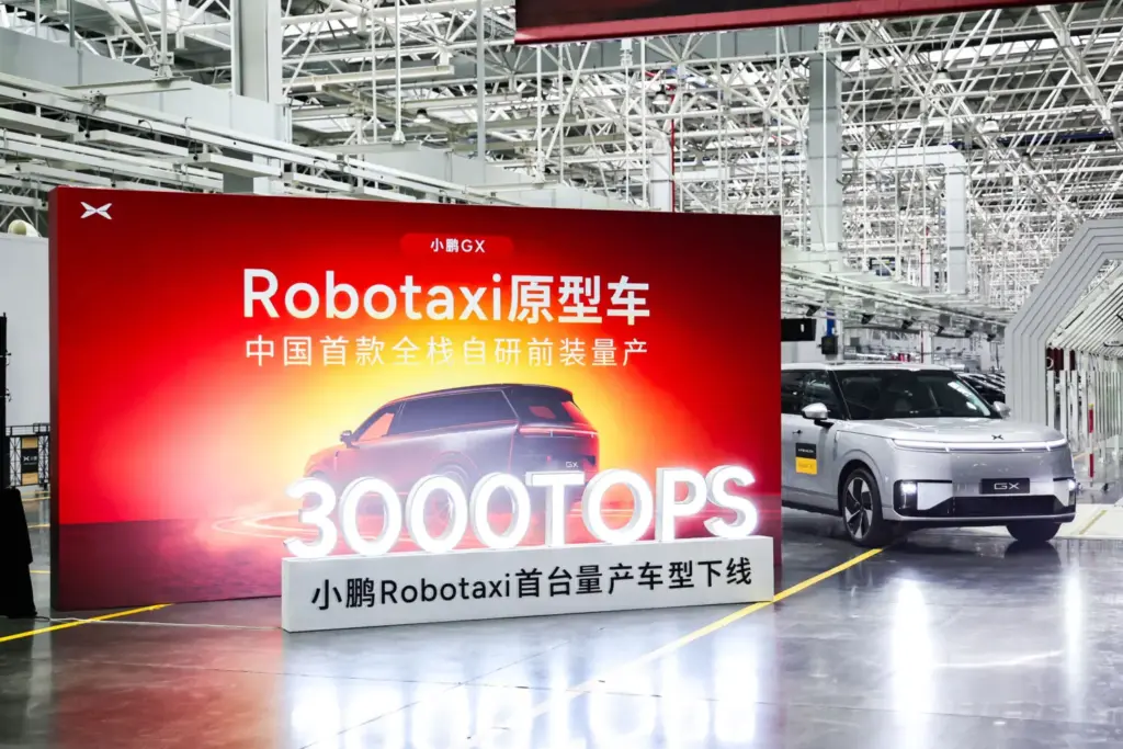 XPENG produce sus robotaxis como el resto de sus vehículos: en masa 16 Motor16 2026 Robotaxi XPENG GX 1 Motor16