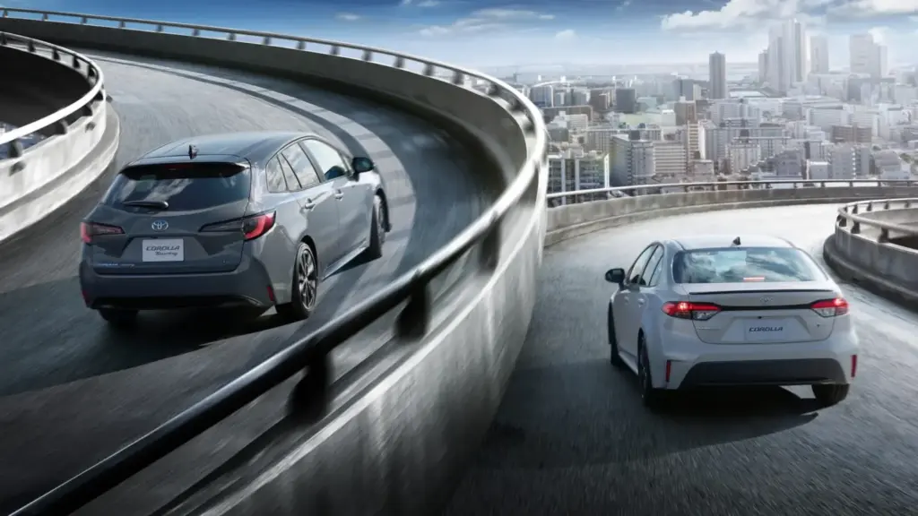 Toyota comienza a celebrar los 60 años del Corolla con esta sensacional edición especial 2 Motor16 2026 Toyota Corolla 60 Aniversario Japón. Imagen exterior.