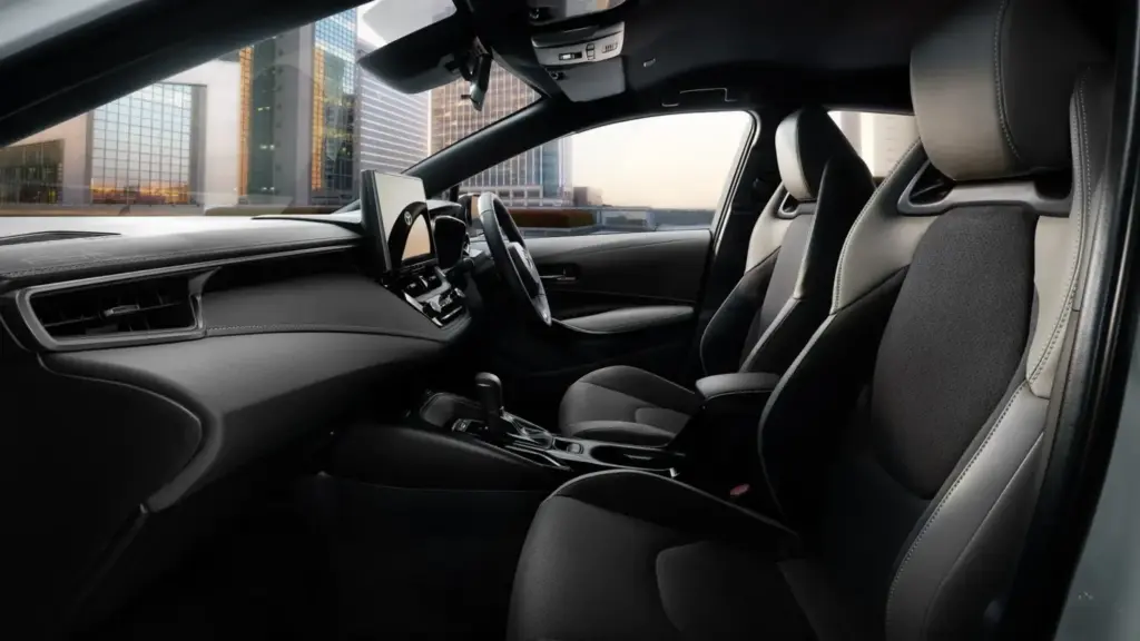 Toyota comienza a celebrar los 60 años del Corolla con esta sensacional edición especial 22 Motor16 2026 Toyota Corolla 60 Aniversario 17 Motor16
