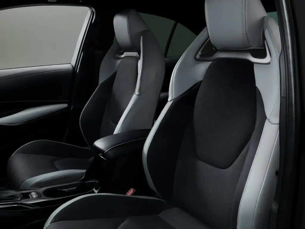 Toyota comienza a celebrar los 60 años del Corolla con esta sensacional edición especial 23 Motor16 2026 Toyota Corolla 60 Aniversario 19 Motor16