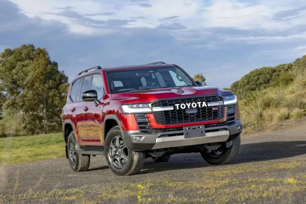 2026 Toyota Land Cruiser 300 GR Sport Hybrid Australia 2 Motor16
