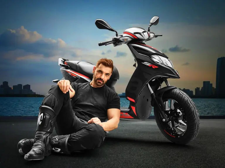 Aprilia SR 175: el scooter deportivo que jubila al SXR con motor más potente y pantalla TFT