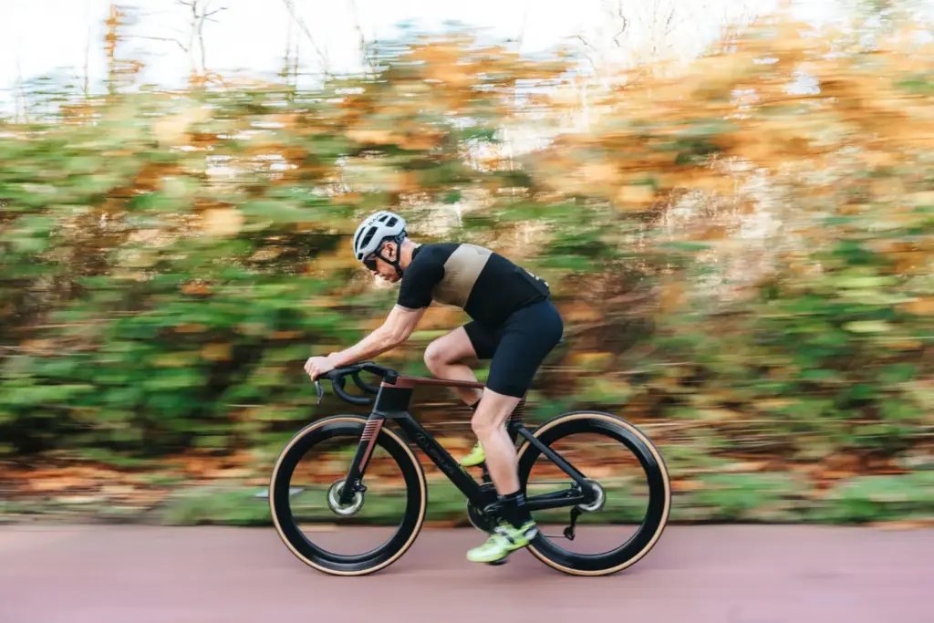 Race Bike: Lexus da el salto a las dos ruedas de la mano de Ridley 20 Motor16 2026 bicicleta lexus ridley 16 Motor16
