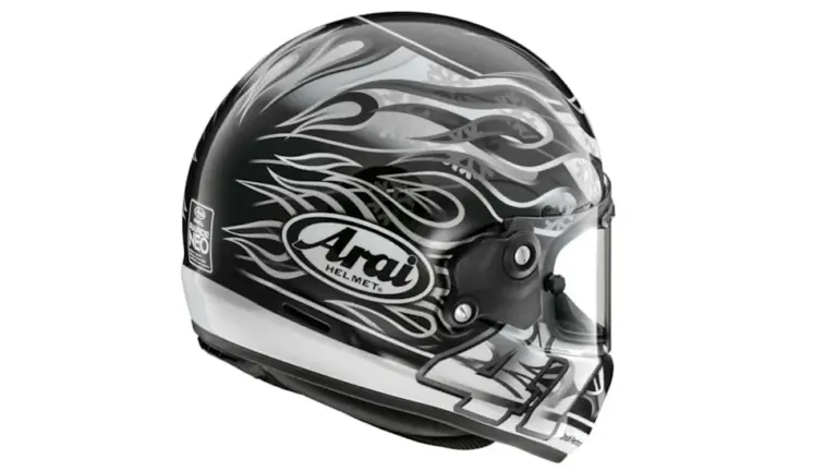 Arai presenta el casco Haga Dark Rapide-Neo: homenaje al piloto de Superbike con homologación SNELL