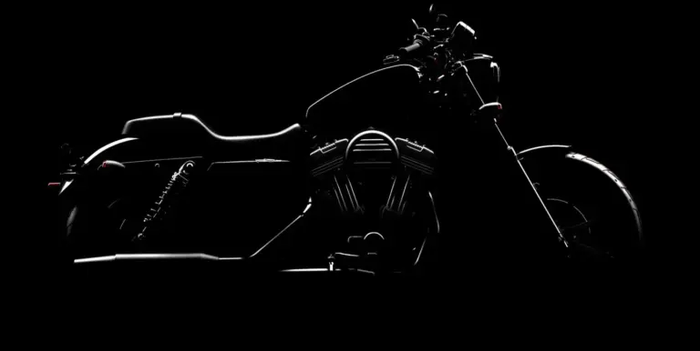 Harley-Davidson revive la Sportster 883 y la Sprint por debajo de la barrera de los 10.000