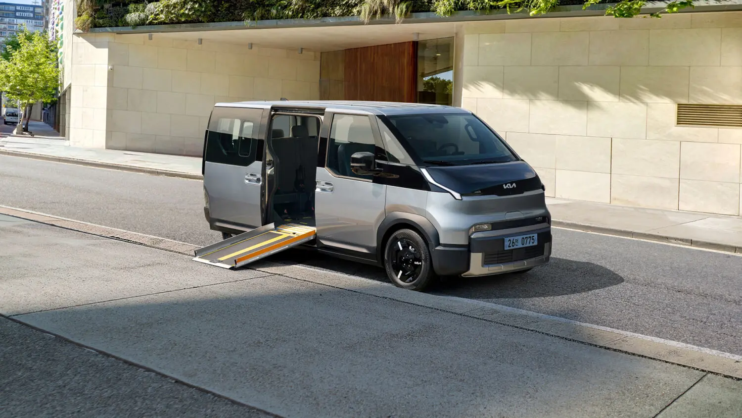 2026 Kia PV5 WAV Side Entry. Imagen portada.