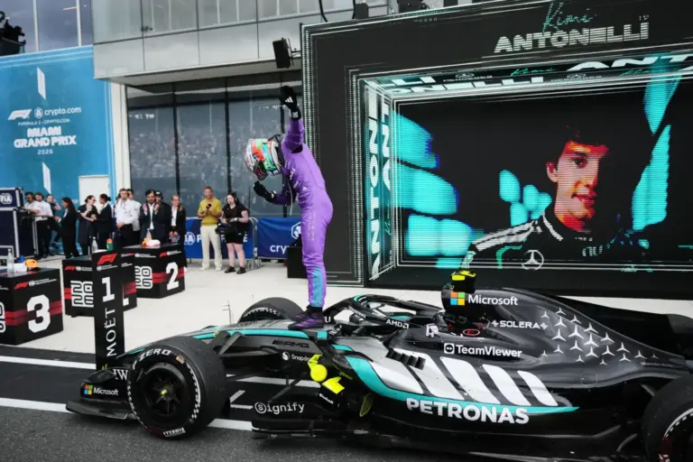 Antonelli gana en Miami y firma un récord que deja en evidencia al mismísimo Senna