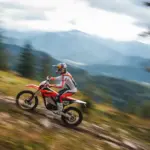KTM Freeride E 2027: llega la trail eléctrica con batería extraíble y 26 CV