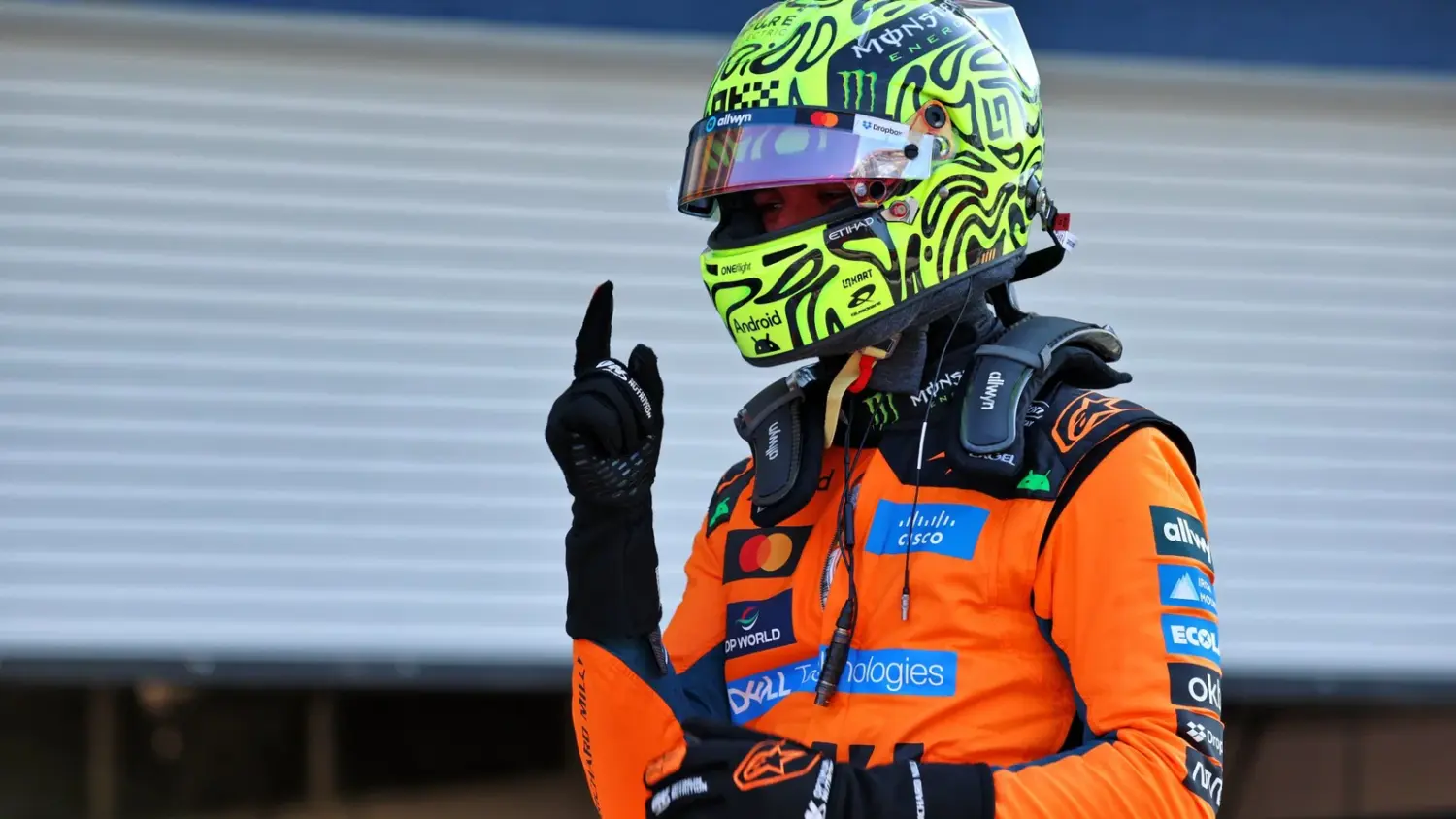 Norris frena el dominio de Mercedes con la pole sprint en Miami