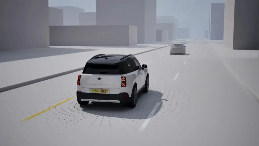 MINI y su obsesión por la seguridad para alcanzar las 5 estrellas EuroNCAP 1 Motor16 2026 MINI Seguridad. Imagen carril.
