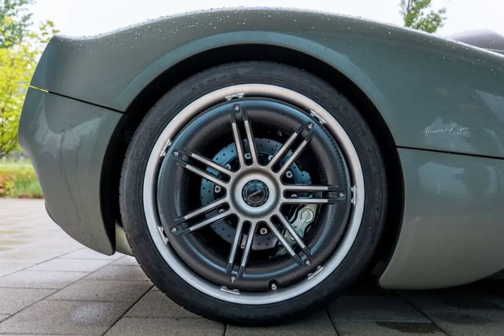 Pagani, Pirelli y Bosch conectados por la tecnología Cyber Tyre y un exclusivo Utopia 16 Motor16 2026 pirelli pagani bosch cyber tyre 13 Motor16