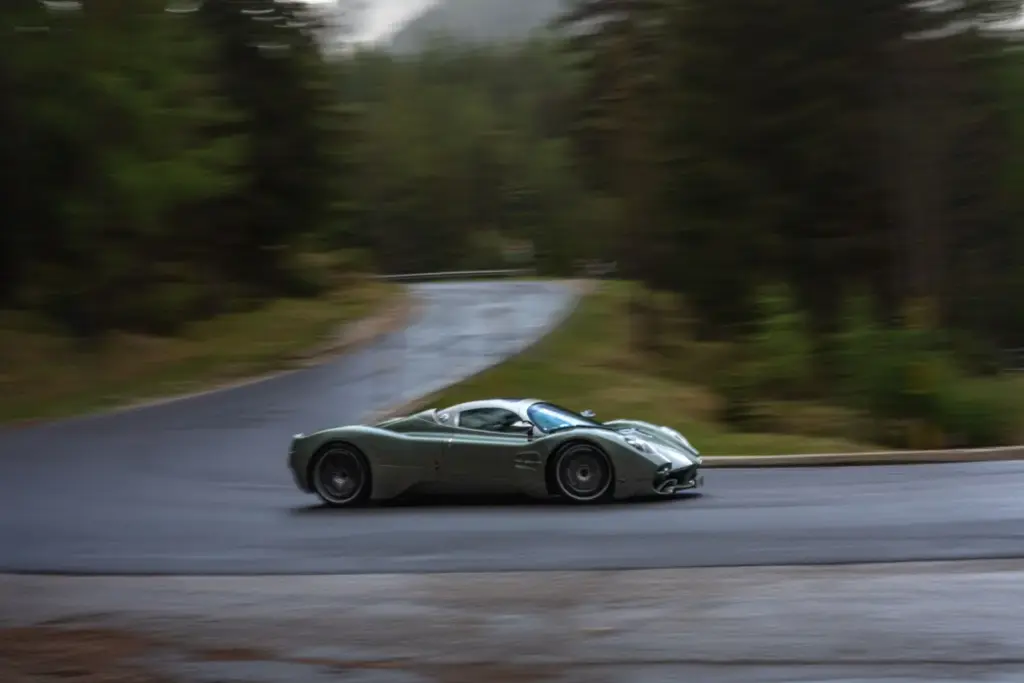 Pagani, Pirelli y Bosch conectados por la tecnología Cyber Tyre y un exclusivo Utopia 1 Motor16 2026 Pagani, Pirelli y Bosch. Cyber Tyre. Imagen.