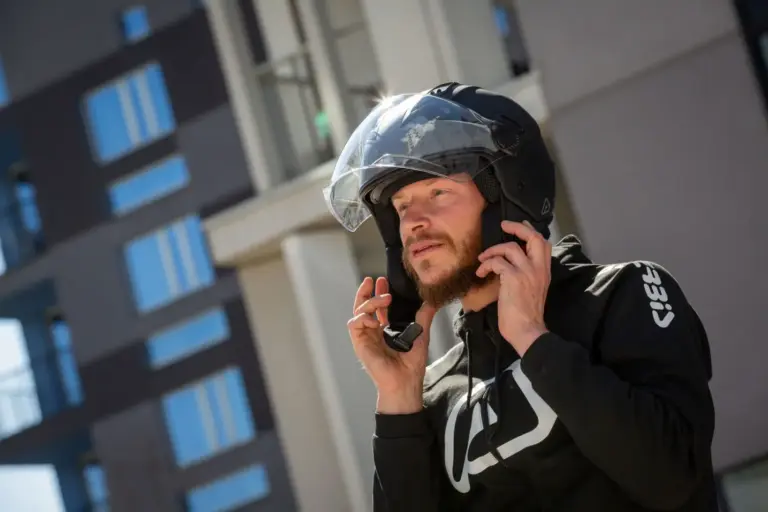 Acerbis Fly Hoodie: la sudadera con protecciones que arrasa