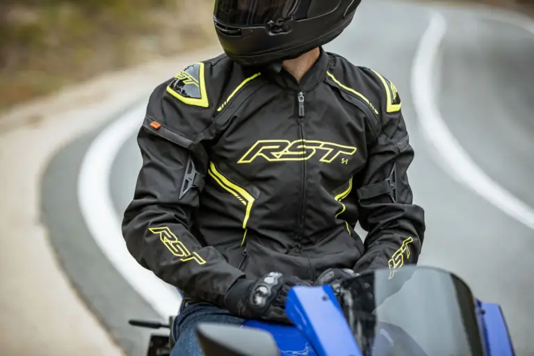RST lanza chaquetas ventiladas para moto con D3O: desde 139 €