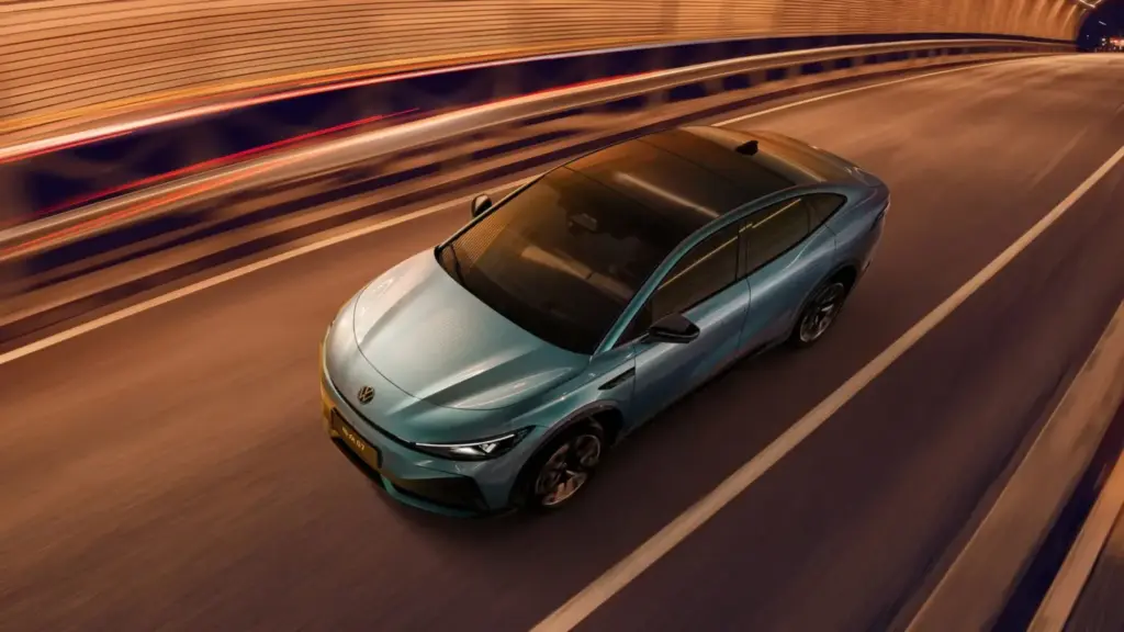 2026 Volkswagen ID. Unyx 07. Imagen movimiento.