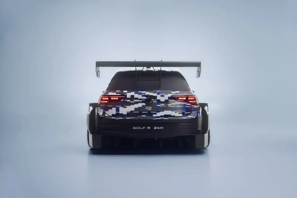 2026 volkswagen golf r Nurburgring show car 4 Motor16