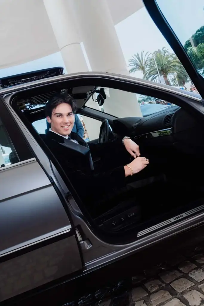 BMW lleva el futuro a Cannes: el nuevo Serie 7 debuta en Europa en el festival de cine más glamuroso del mundo 13 Motor16 2026 BMW CANNES17 Motor16