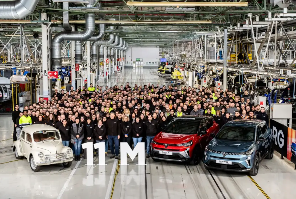 Renault apuntala su futuro eléctrico en España con el preacuerdo firmado con los sindicatos 1 Motor16 2026 Renault preacuerdo eléctricos España. Imagen Valladolid.