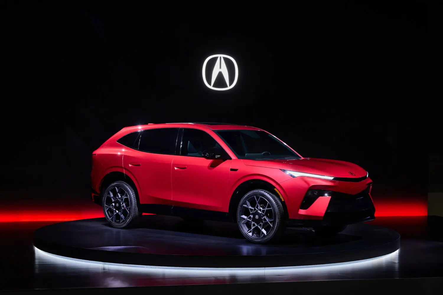 Acura acelera su ofensiva híbrida con una nueva generación de SUV y tecnología inteligente
