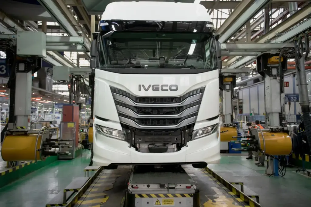 Asi se fabrica un camion Iveco en Espana 5 Motor16