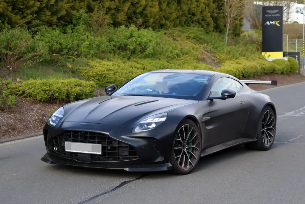Aston Martin Vantage AMR 2027 4 Motor16