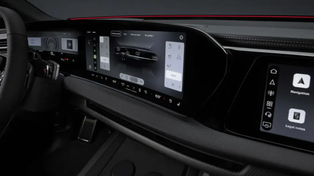 Audi Q9 camuflado interior 13 Motor16
