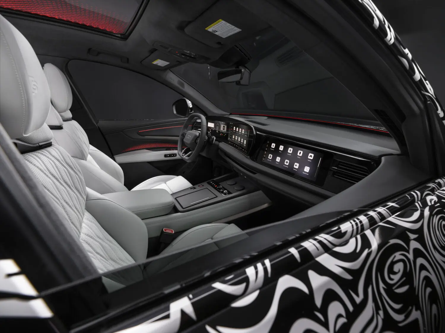 Audi-Q9-camuflado-interior-3.webp