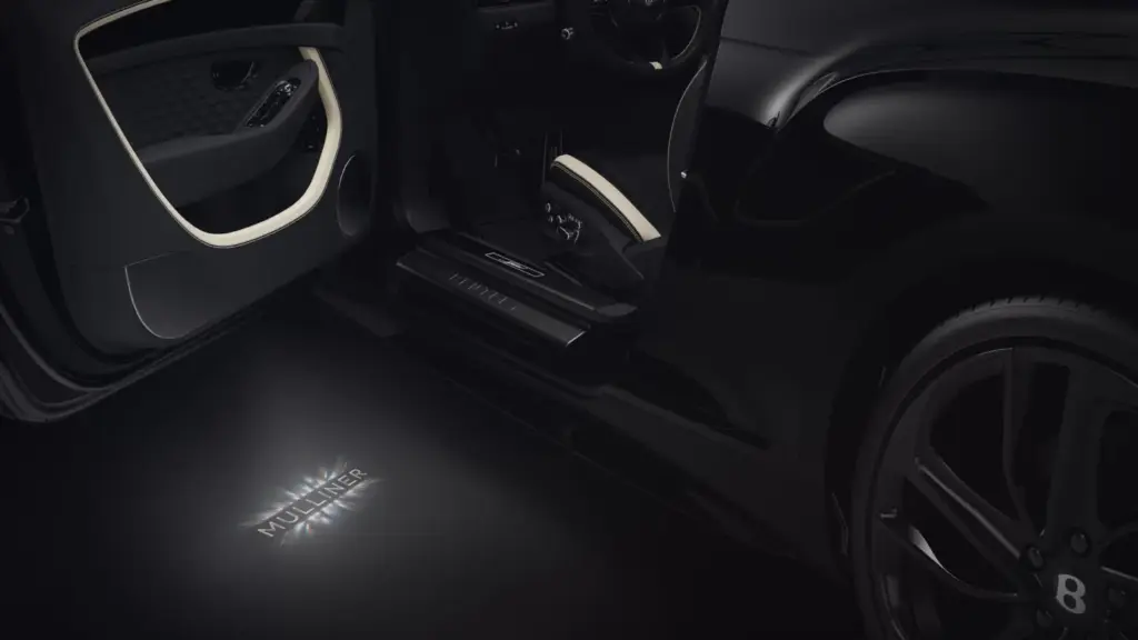 BENTLEY MULLINER CATALOGO 2026 12 Motor16