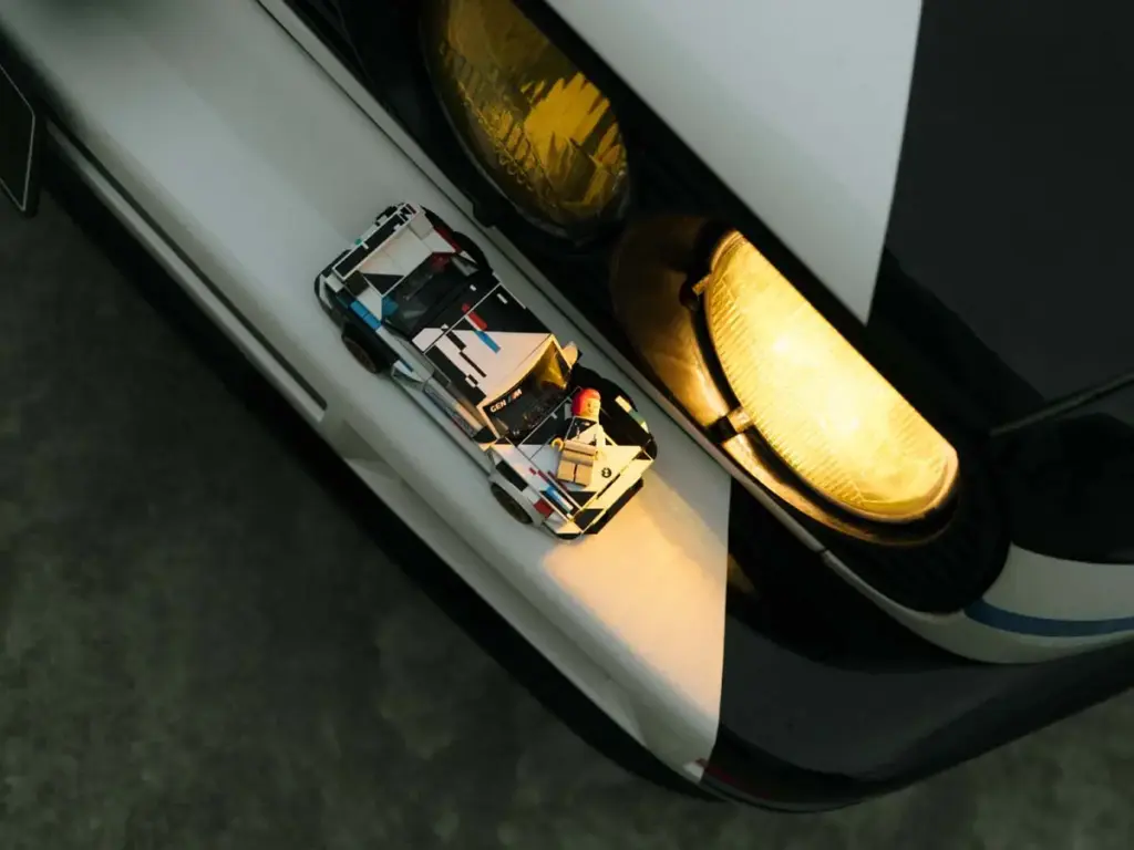 BMW y Lego se unen para celebrar el 40 aniversario del M3 E30 5 Motor16 BMW M3 E30 LEGO1 Motor16
