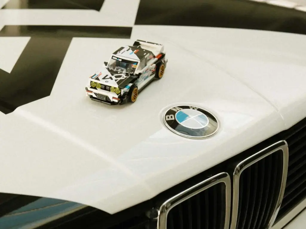 BMW y Lego se unen para celebrar el 40 aniversario del M3 E30 8 Motor16 BMW M3 E30 LEGO9 Motor16