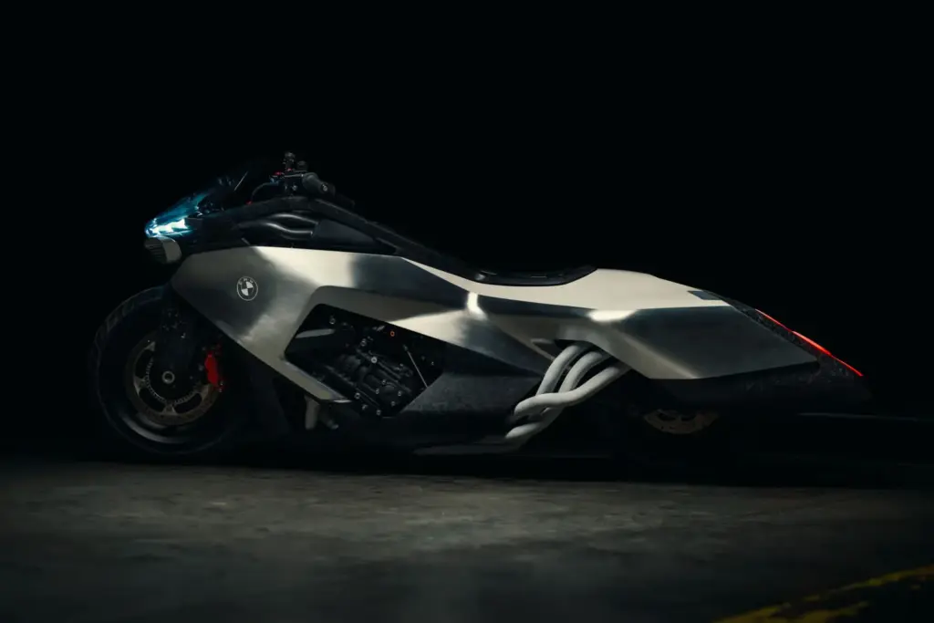BMW Motorrad Vision K18: la reinterpretación más radical del seis cilindros bávaro 42 Motor16 BMW Motorrad Vision K18 23 Motor16