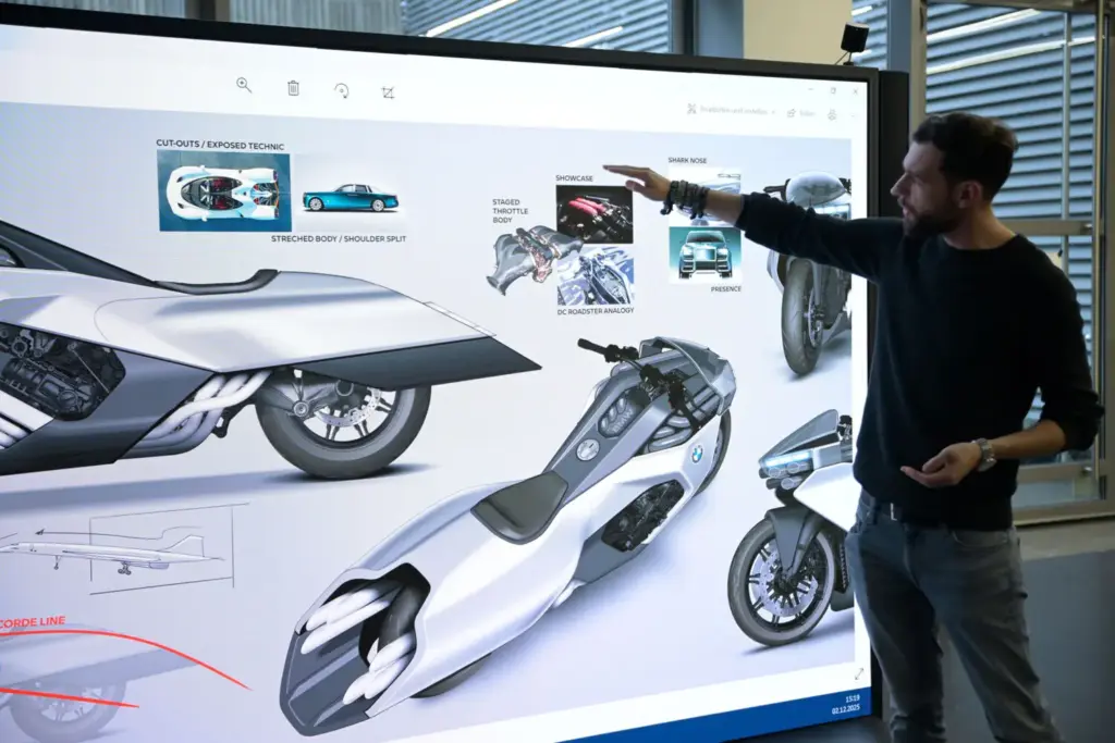 BMW Motorrad Vision K18: la reinterpretación más radical del seis cilindros bávaro 4 Motor16 BMW Motorrad Vision K18 57 Motor16