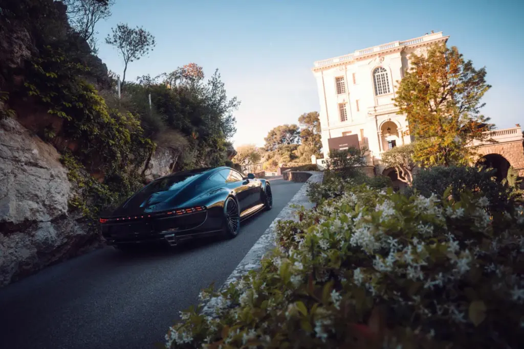 BRABUS BODO: el Gran Turismo de 1.000 CV construido en honor al fundador de la marca 6 Motor16 BRABUS BODO 3 Motor16