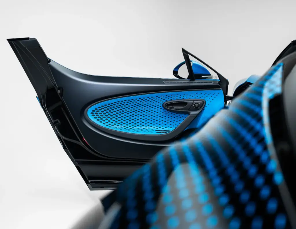 BUGATTI Mistral Sur Mesure Fly Bug 4 Motor16