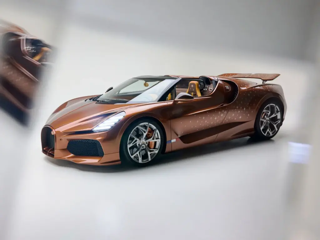 Bugatti W16 Mistral 'Le Retour du Jeune Prince': un encargo literario convertido en un coche único 4 Motor16 BUGATTI W16 Mistral Le Retour Du Jeune Prince 1 Motor16