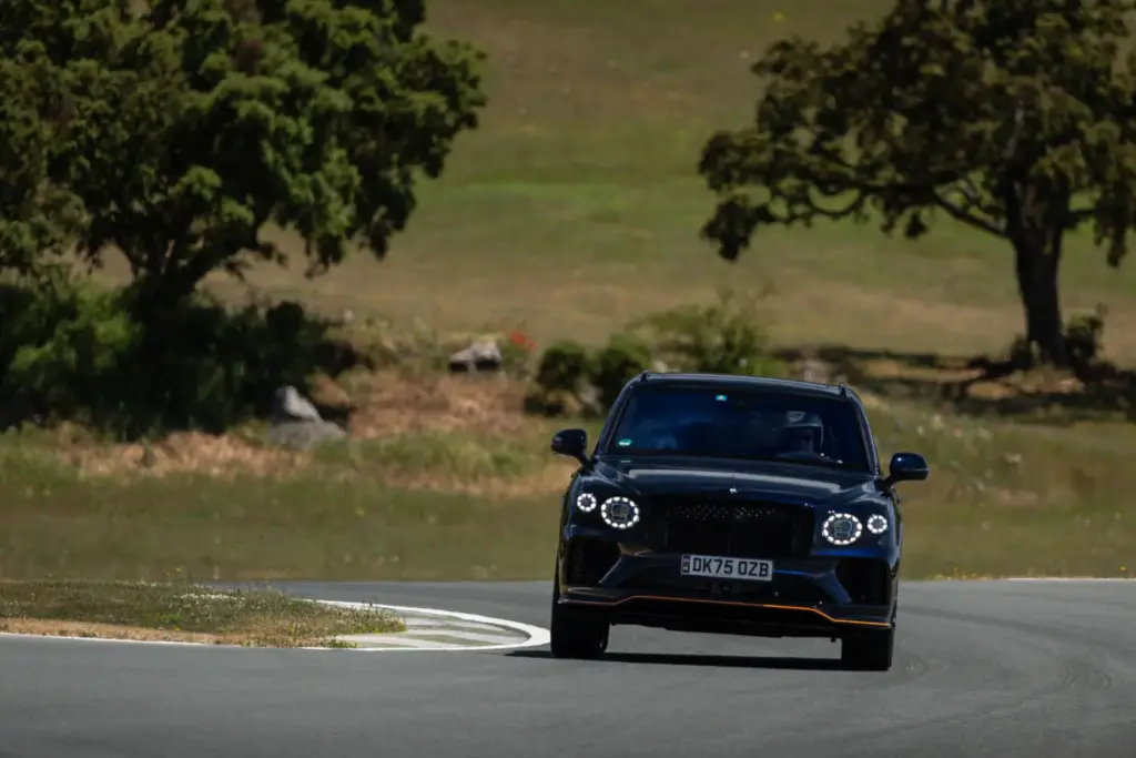 Primera prueba del Bentley Bentayga Speed: El último SUV de la vieja escuela 10 Motor16 Bentley bentayga speed Ascari 34 Motor16