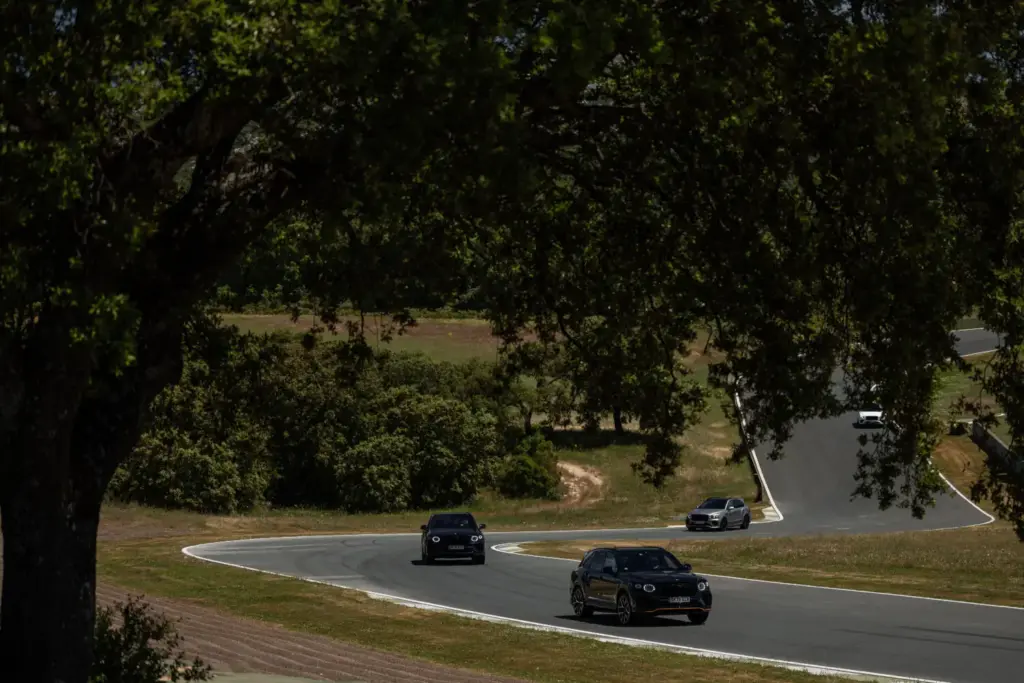 Primera prueba del Bentley Bentayga Speed: El último SUV de la vieja escuela 5 Motor16 Primera prueba del Bentley Bentayga Speed: El último SUV de la vieja escuela
