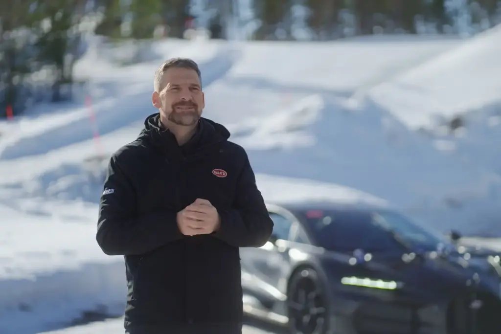 Bugatti Tourbillon: así ponen a prueba el nuevo hiperdeportivo híbrido en el hielo de Suecia 6 Motor16 Bugatti Tourbillon nieve 2 Motor16